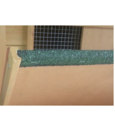 Poulailler avec pondoir  2 nids et toit goudronné protégé sur 3 cm en dessous