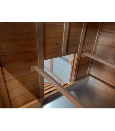 Gand poulailler bois idéal 4/6 poules, toiture ouvrante. grand pondoir 3 nids et perchoirs suspendus.