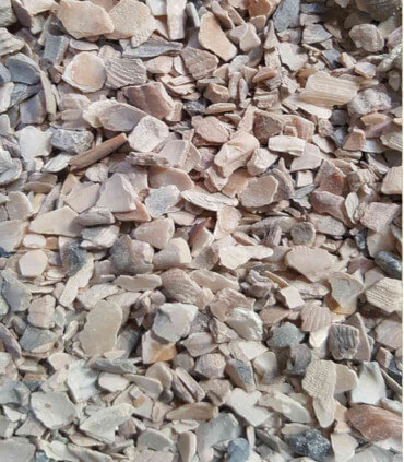 coquilles d'huitres concassées pour apport minéral et calcium aux poules pondeuses.