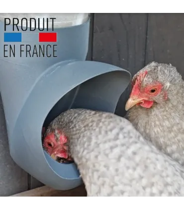 cocobol, mangeoire poules a suspendre, anti-rats, anti gaspillage et anti-oiseaux.